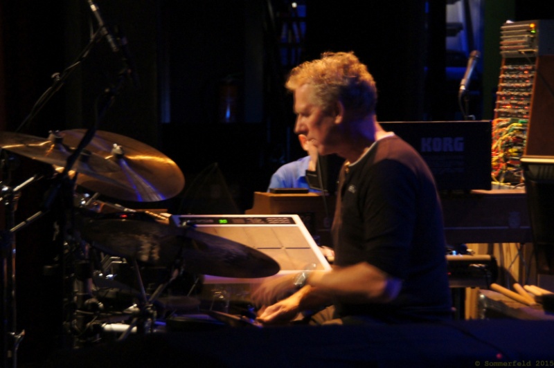 2015-E-Live-01.JPG