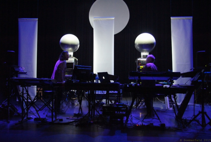 2015-E-Live-06.JPG