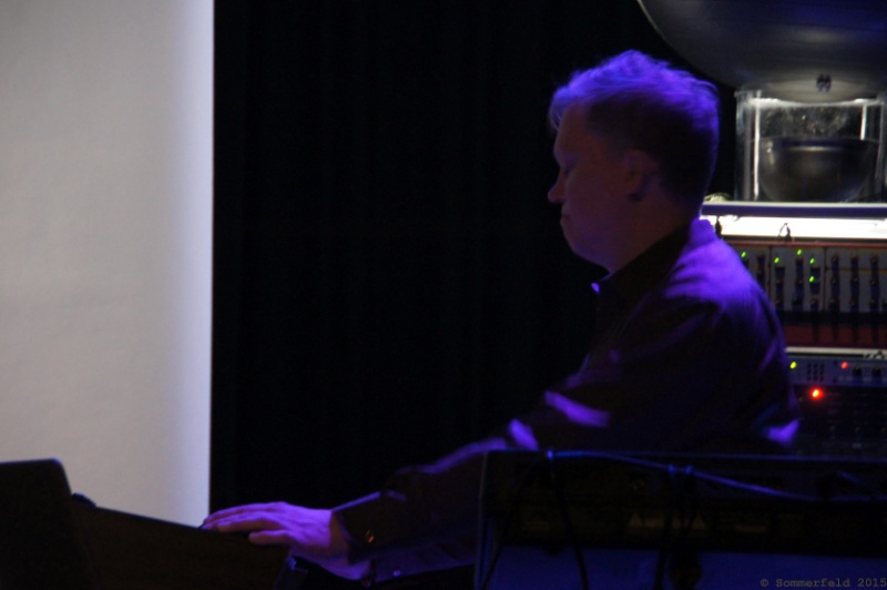 2015-E-Live-09.JPG