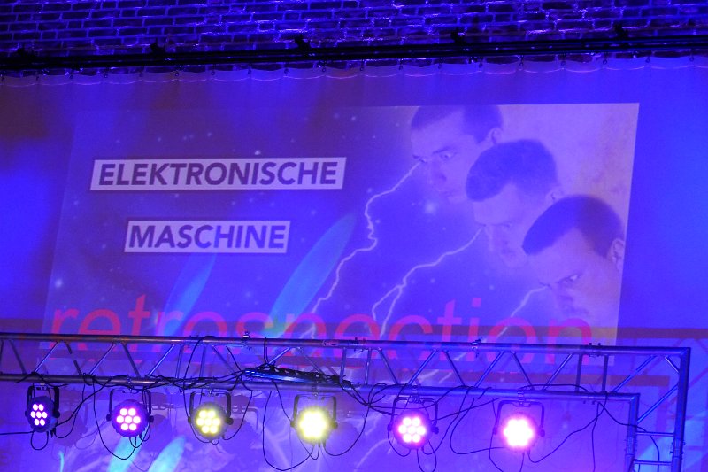 2022-E-Live-001.JPG