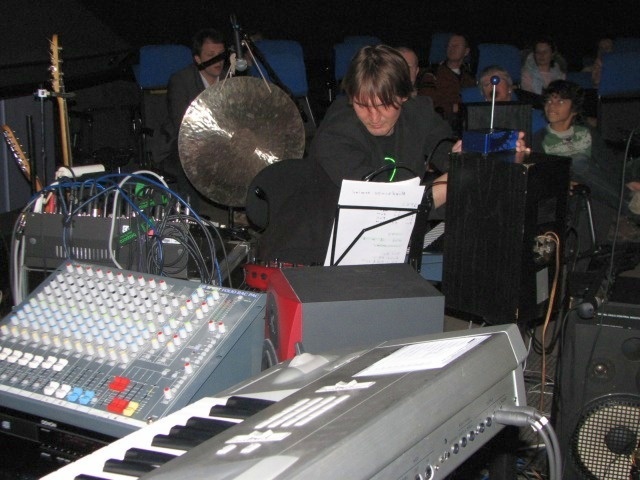ambient-plabo2008_06.jpg