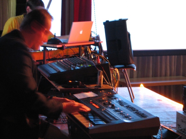 jhv2008_34.jpg